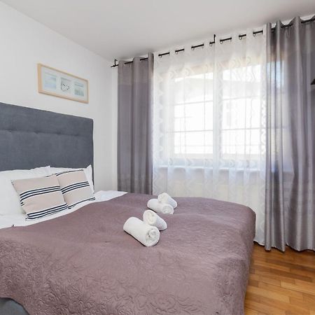 Apartments Tarifa - By The Sea By Noclegi Renters Σόποτ Εξωτερικό φωτογραφία